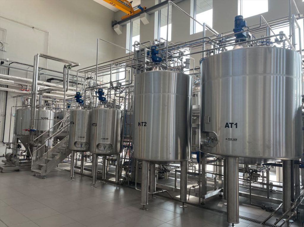 Skid Cuverie pour fabrication de vins effervescents